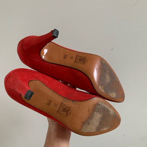 yves saint laurent / red suede pumps - Picture 8 of 9